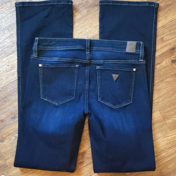 NWOT GUESS Low-Boot Cut - Picture 2 of 6